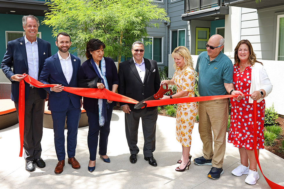 The City of Anaheim and Jamboree Housing Announce the Grand Opening of Finamore Place
